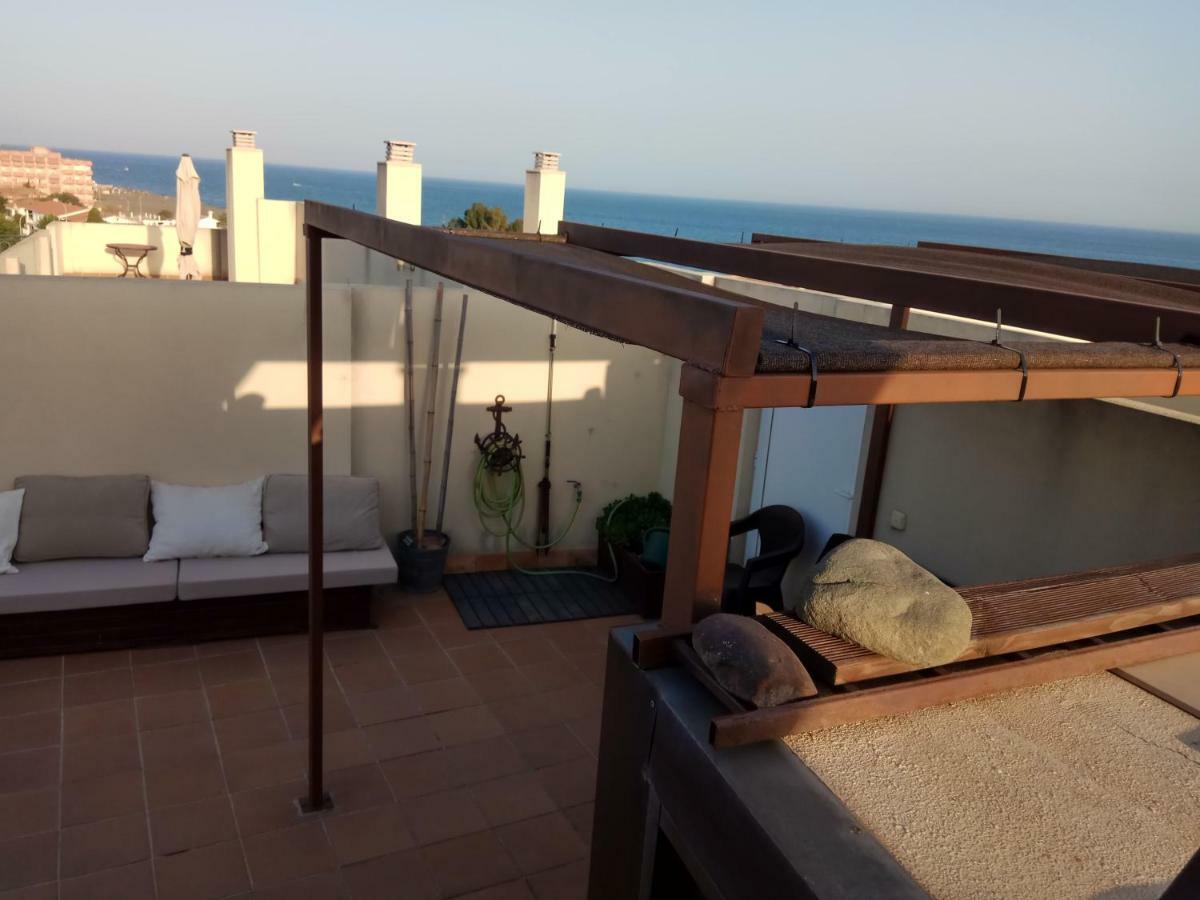 Precioso Atico En Torre De Benagalbon A 20 Metros Del Mar. Apartment Exterior photo